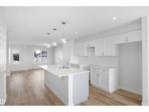 18231 85 ST NW, Edmonton - $464,706
