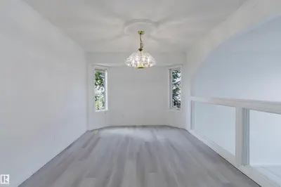 Interior photo 4 of 13755 131B AV NW