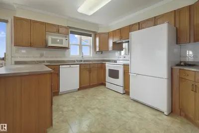 Interior photo 1 of #506 8315 83 ST NW