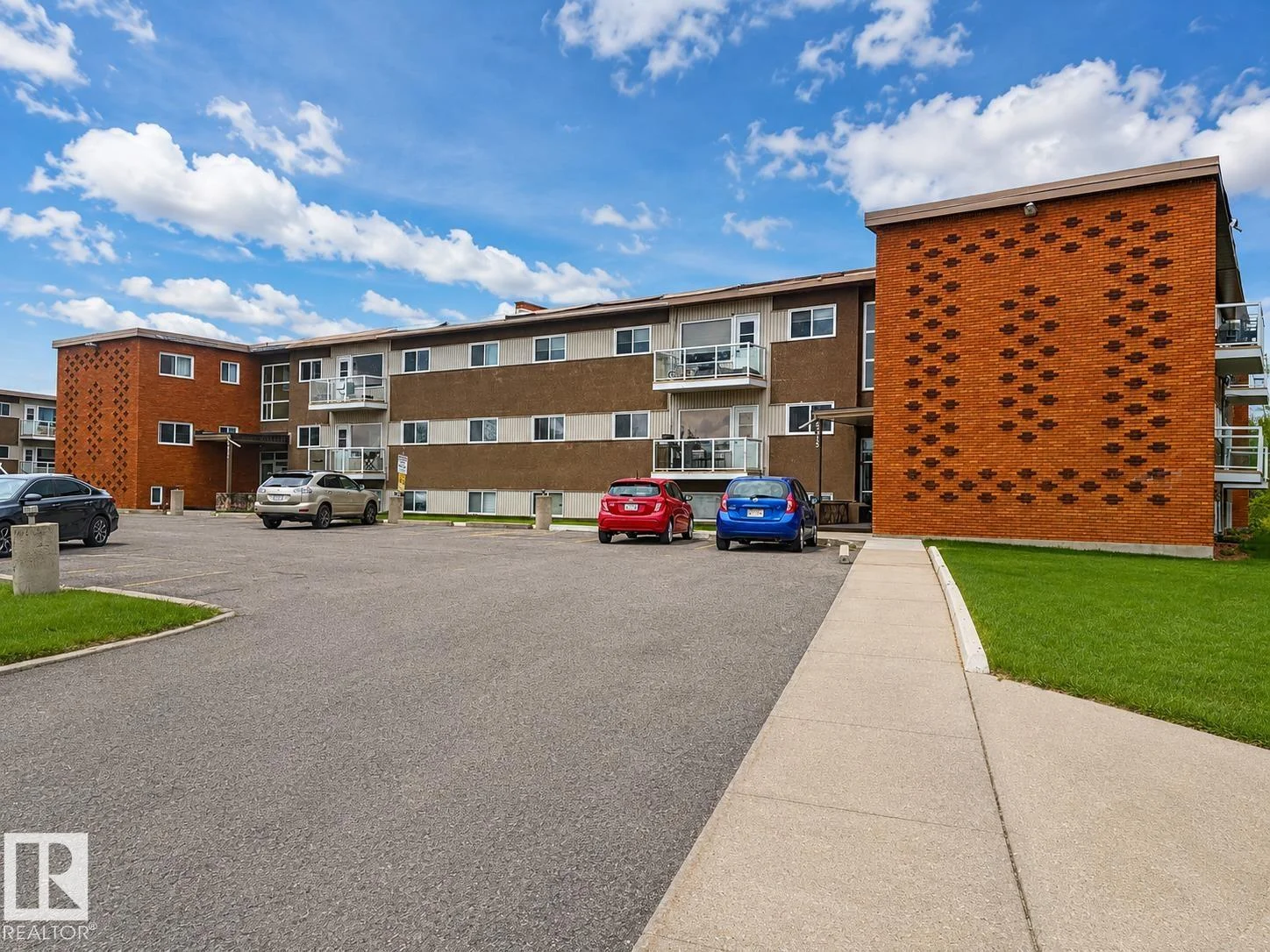 #17 6215 98 AV NW, Edmonton - 1 bedroom Apartment for sale