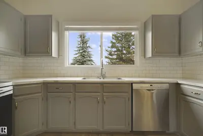 Interior photo 4 of 56 FLINT CR