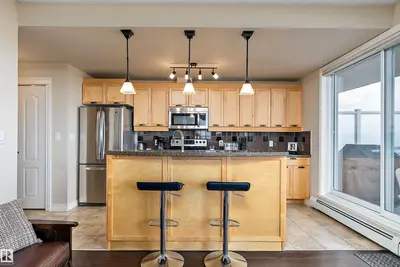 Interior photo 3 of #609 33 FIFTH AV