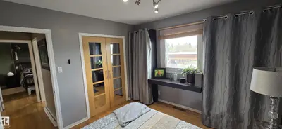 Interior photo 4 of 5301 45 ST