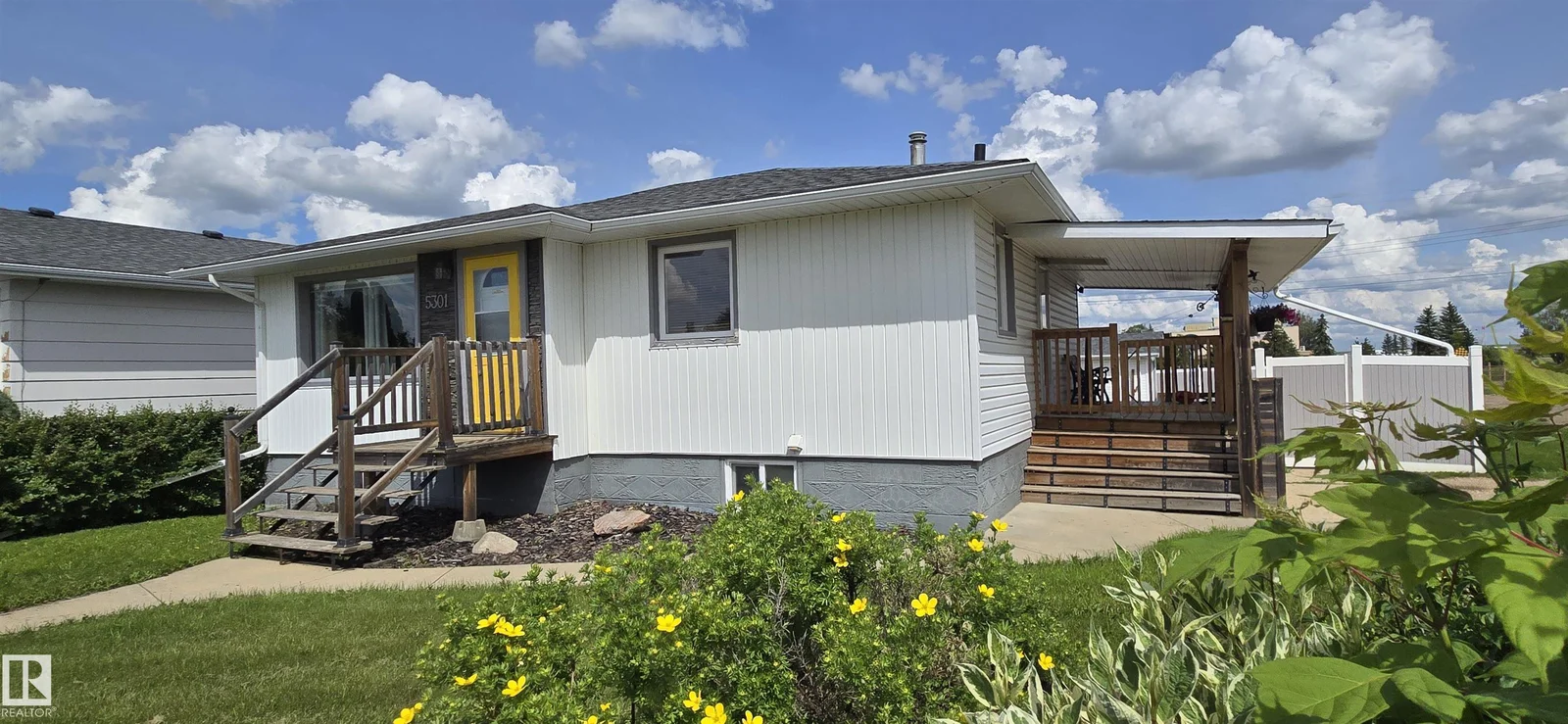 5301 45 ST, Vegreville - 2 bedroom Detached Single Family for sale