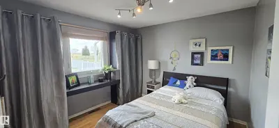 Interior photo 3 of 5301 45 ST