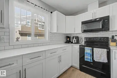 Interior photo 3 of #90 17832 78 ST NW