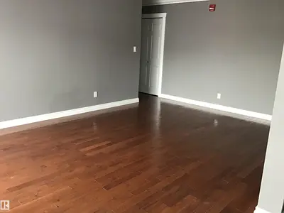Interior photo 2 of #402 10625 83 AV NW