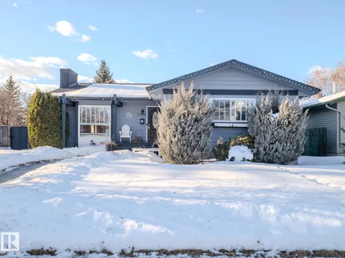 3204 113B ST NW, Edmonton - $515,000