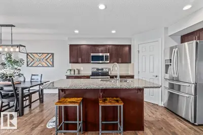 Interior photo 2 of 10 DICKENS ST