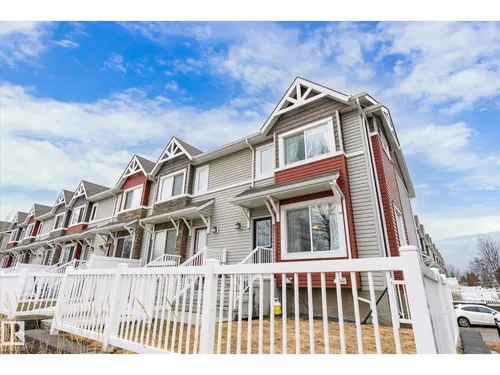#28 14621 121 ST NW, Edmonton - $335,000
