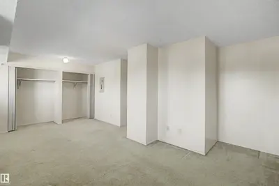 Interior photo 3 of 5953 40 AV NW