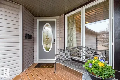 Interior photo 1 of 5711 SUNVIEW PT