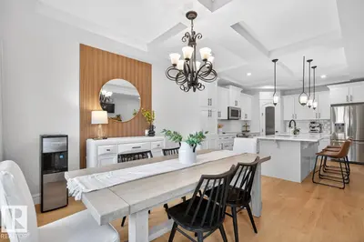 Interior photo 2 of 5711 SUNVIEW PT
