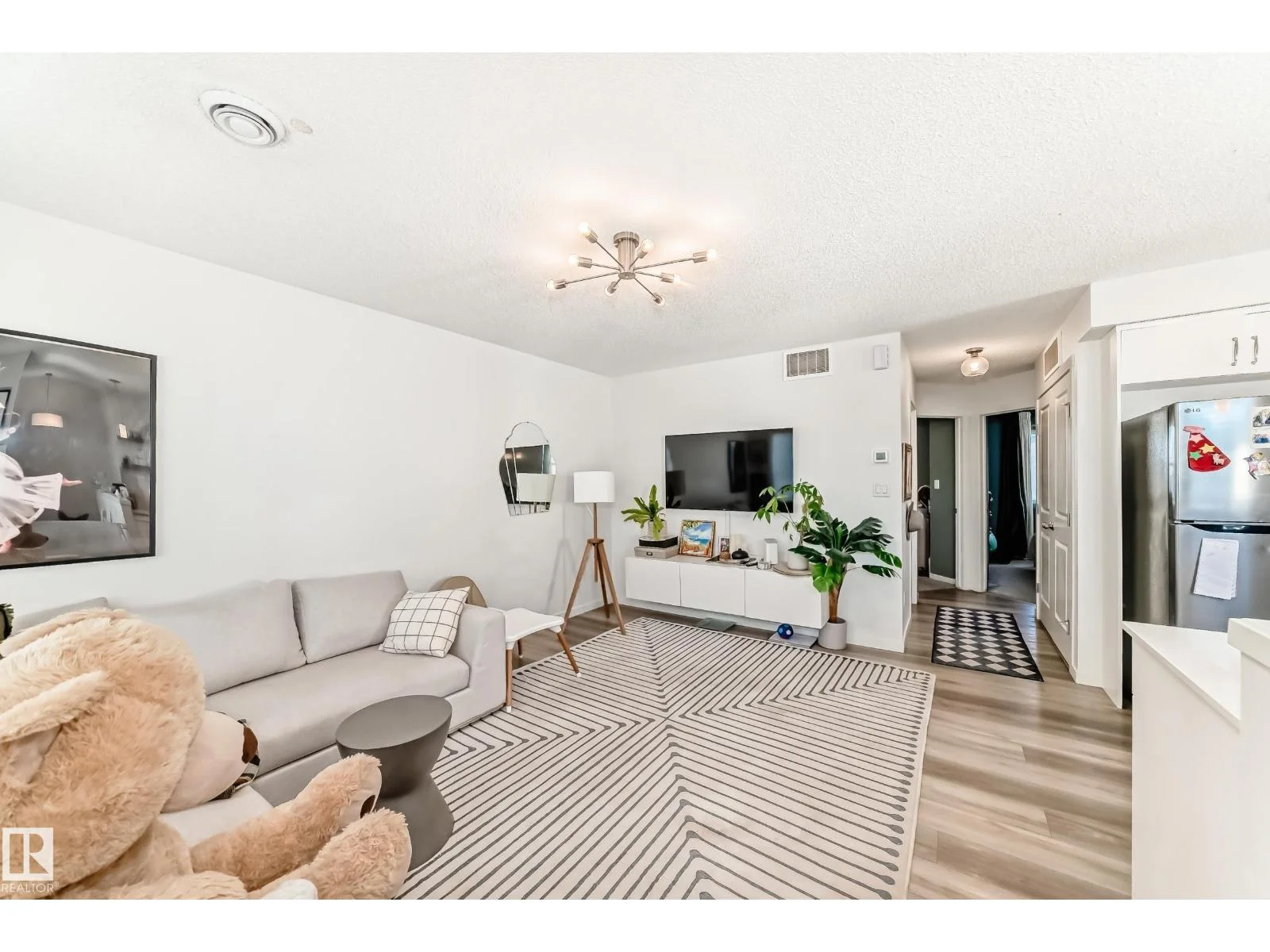 ,  - 2 bedroom Row / Townhouse for sale