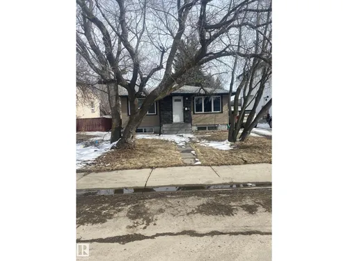 9215 151 ST NW, Edmonton - $398,000
