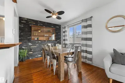 Interior photo 2 of 13515 59 ST NW NW