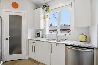 Interior photo 4 of 11639 128 ST NW
