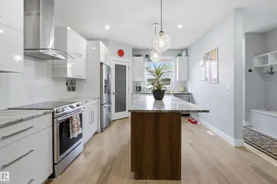 Interior photo 1 of 11639 128 ST NW