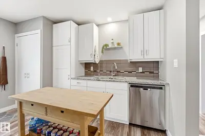 Interior photo 3 of 111 Grosvenor BV