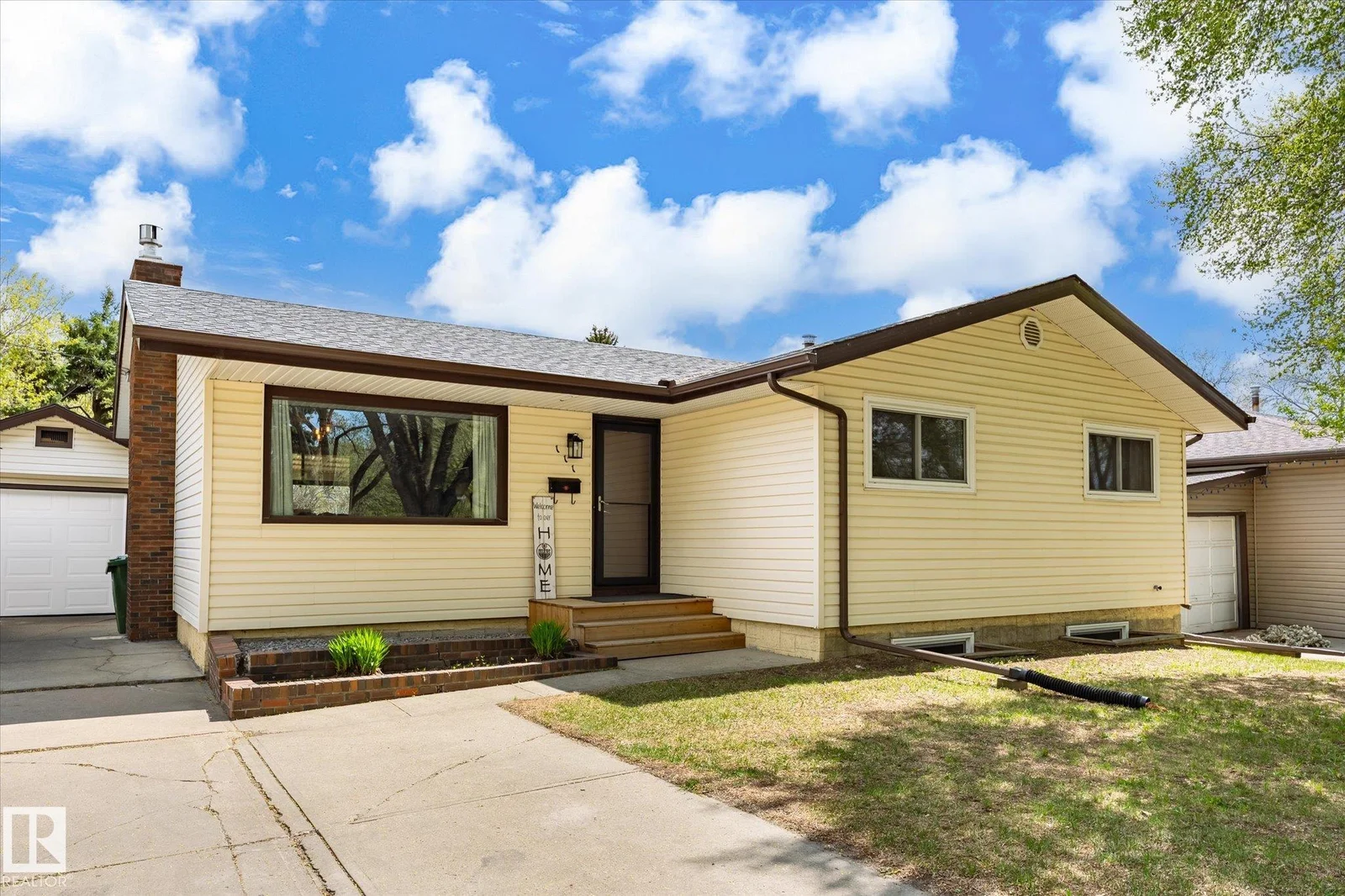 111 Grosvenor BV, St. Albert - 5 bedroom Detached Single Family for sale