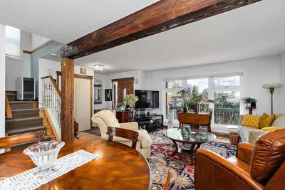 Interior photo 2 of 9420 102A AV NW