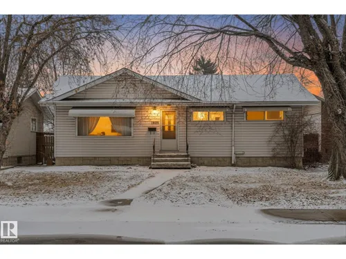 7909 160 ST NW, Edmonton - $384,900