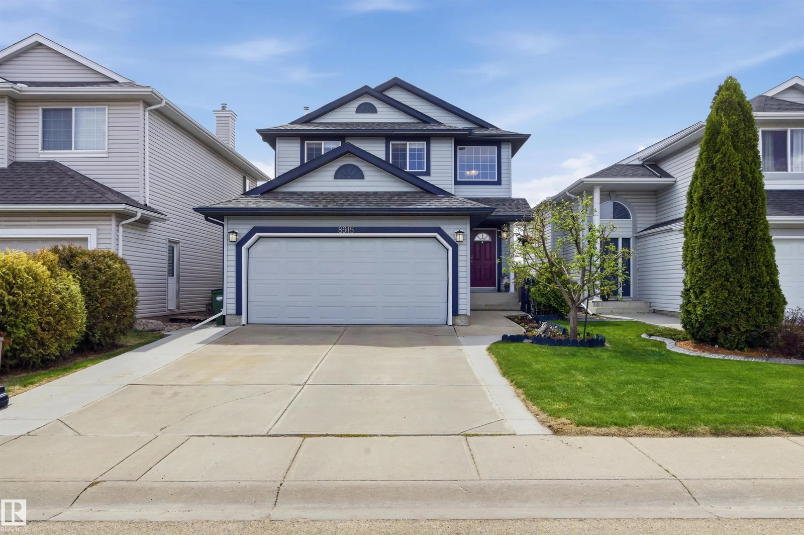 8915 8 AV SW, Edmonton - 3 bedroom Detached Single Family for sale