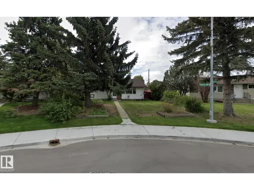 8703 130A AV NW, Edmonton - $325,000