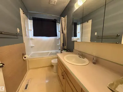 Interior photo 3 of 13023 90 ST NW