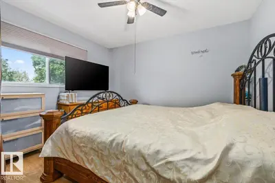Interior photo 3 of 4903 53 ST