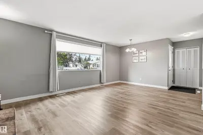 Interior photo 4 of 9025 152 ST NW