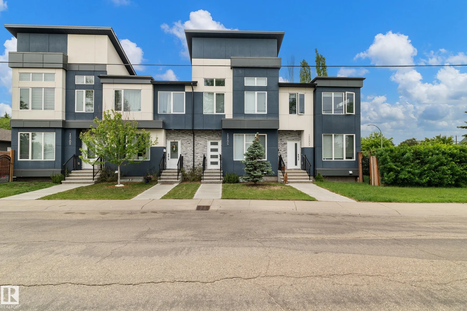 15204 108 AV NW, Edmonton - 4 bedroom Townhouse for sale