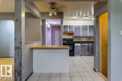 Interior photo 2 of 13218 116 AV NW