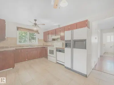 Interior photo 4 of 17603 84 AV NW NW