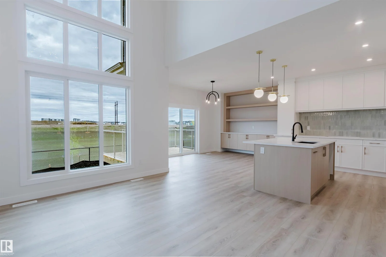 224 EDGEMONT GR NW, Edmonton - 4 bedroom Detached Single Family for sale
