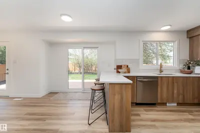 Interior photo 4 of 6410 187A ST NW
