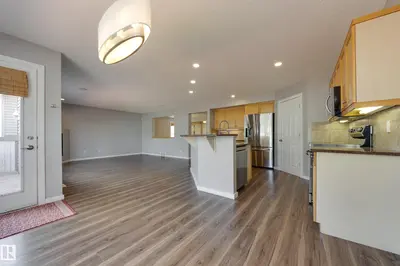 Interior photo 3 of 3005 SPENCE WD SW
