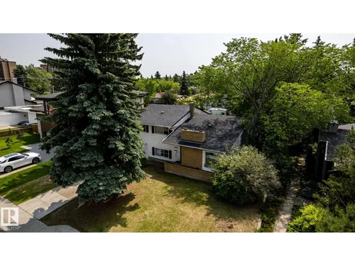 11819 87 AV NW, Edmonton - $850,000