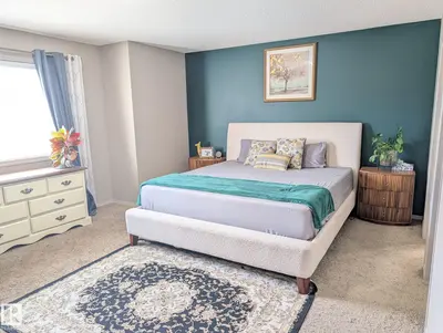 Interior photo 3 of 3336 17B AV NW