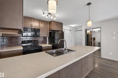 Interior photo 4 of #215 6084 STANTON DR SW