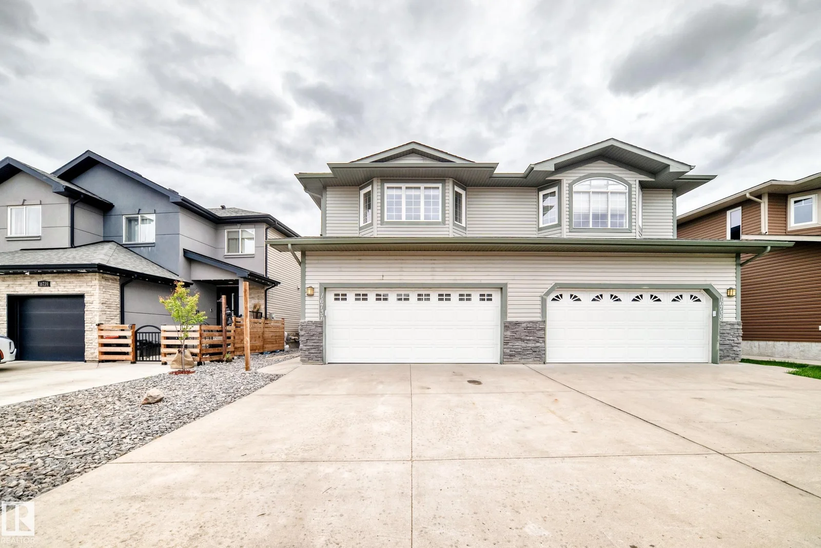 16737 60St NW, Edmonton - 2 bedroom Duplex for sale