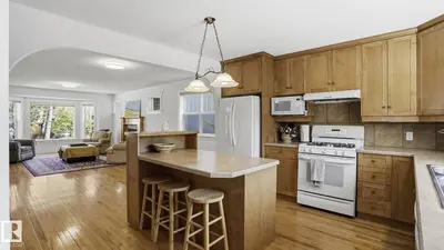 Interior photo 2 of 9611 77 AV NW