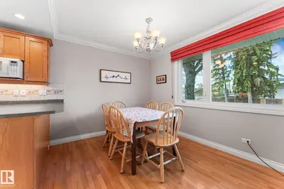 Interior photo 2 of 4719 117A ST NW NW