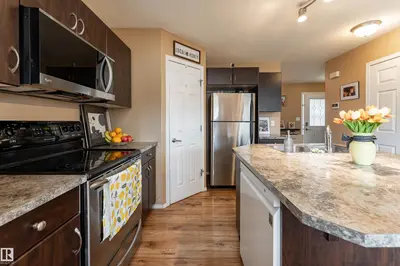 Interior photo 4 of 105 GALLOWAY WD