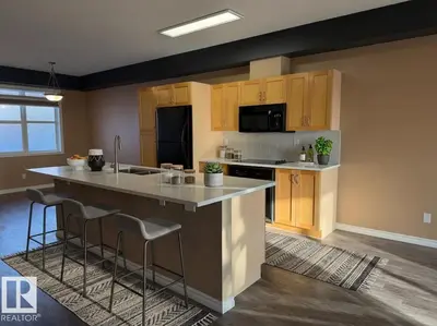 Interior photo 2 of #113 9507 101 AV NW