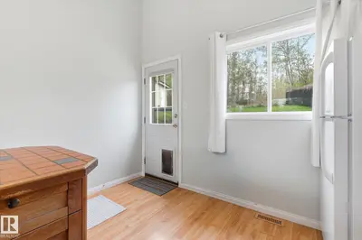 Interior photo 4 of 6305 Shedden DR