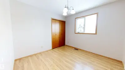 Interior photo 2 of 61215 Rge Rd 444
