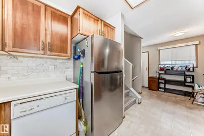 Interior photo 3 of 15611 83A ST NW