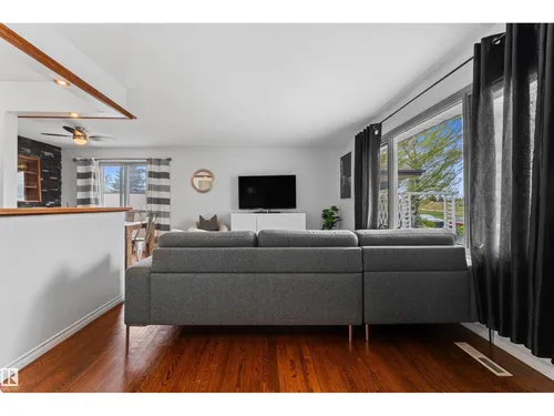 13515 59 ST NW NW, Edmonton - $379,900