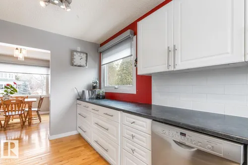 10504 60 ST NW, Edmonton - $594,900